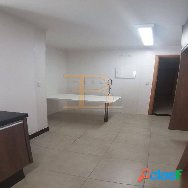 Belissimo apartamento possuindo 177m²