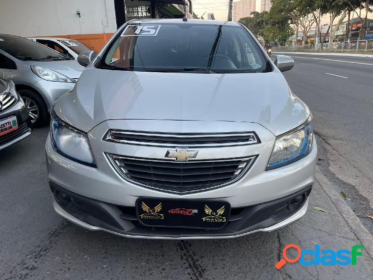 CHEVROLET ONIX HATCH LT 1.4 8V FLEXPOWER 5P MEC. PRATA 2015
