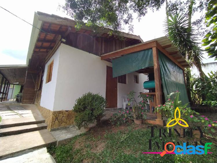 Casa em Madeira de 200 m²