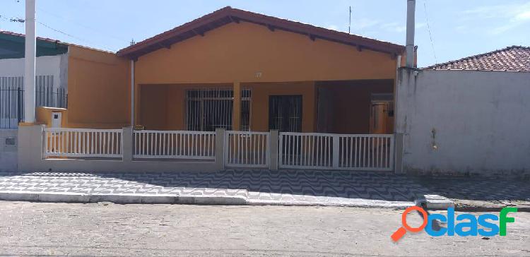 CASA 3 DORMITÓRIOS 1 SUÍTE LADO PRAIA FINANCIAMENTO