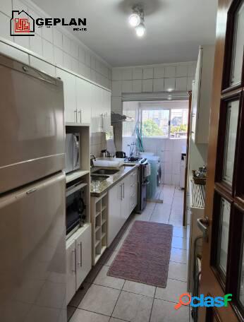 APARTAMENTO REFORMADO PROXIMO AO METRO SANTA CRUZ!!