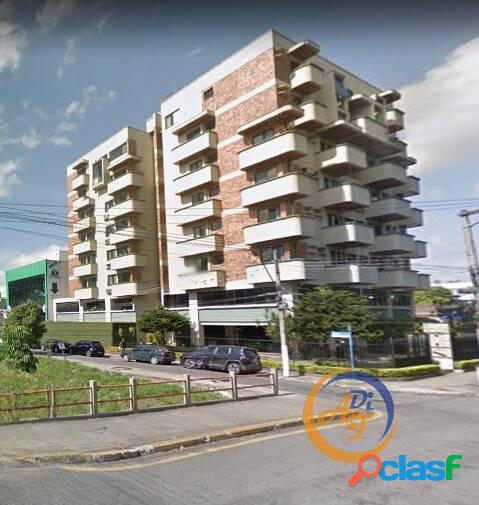 Apartamento 3 dormitórios na Vila Sta Cecília em Volta