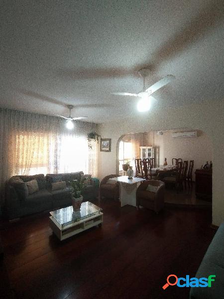 Apartamento 4 Dormitórios - Sacada - Armários - 2 Vagas-