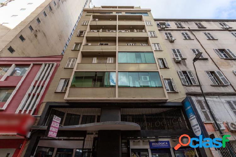 Apartamento com 1 quarto, 23m², à venda em Porto Alegre,