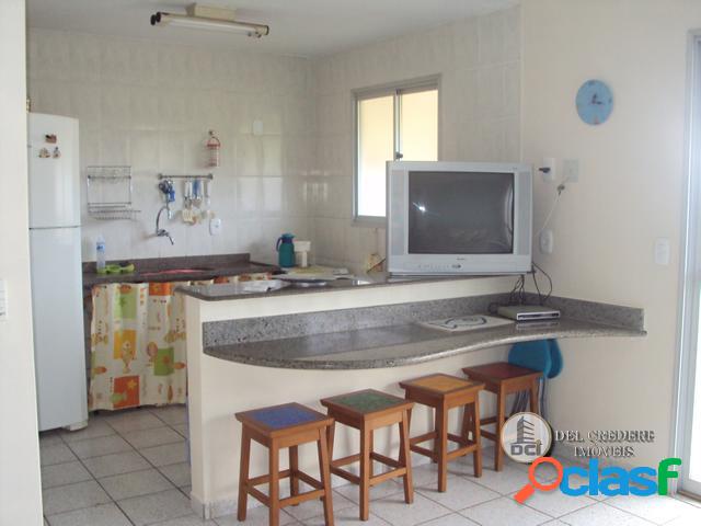 Apartamento com 2 dormitórios para alugar, 70 m² por R$