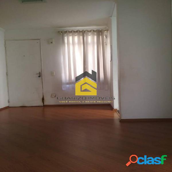 Apartamento com 2 dormitórios à venda, 45 m² por R$