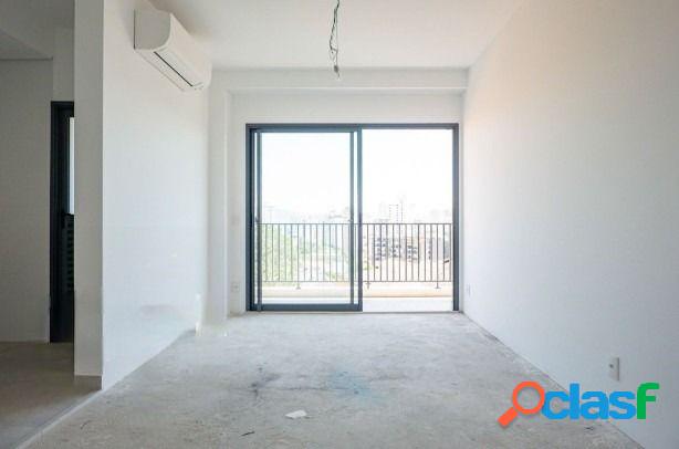 Apartamento com 2 dormitórios à venda, 82 m² por R$