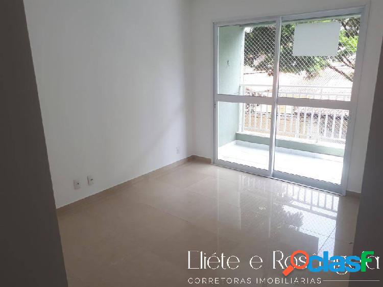 Apartamento com 3 dormitórios no Jardim Uirá