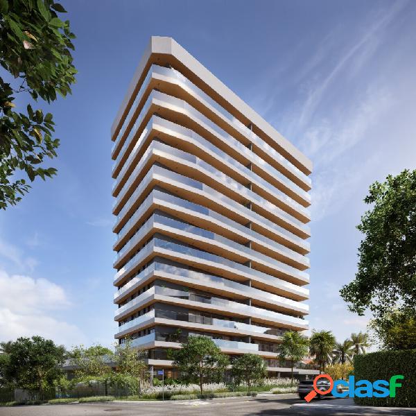 Apartamento com 3 quartos, 231,53m², à venda em Porto