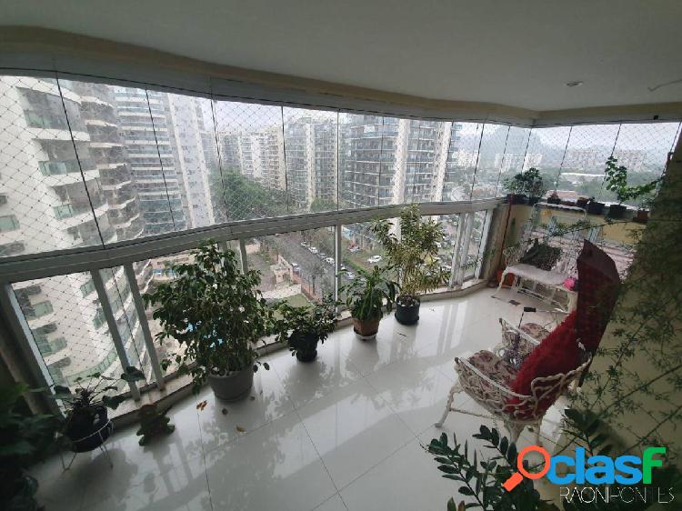 Apartamento com 3 quartos, 81m², à venda em Rio de