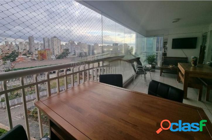 Apartamento com 4 dormitórios à venda, 162 m² por R$