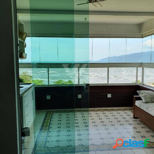 Apartamento de luxo com 3 quartos, 140m², à venda em