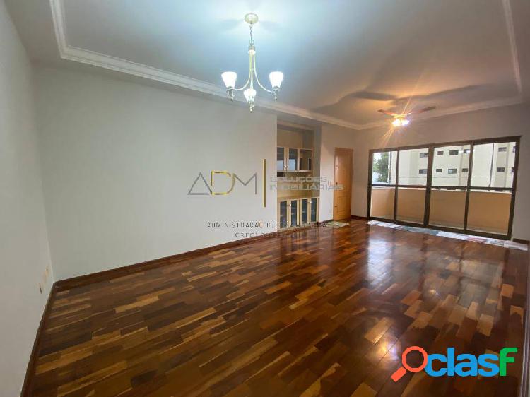 Apartamento á venda no Residencial Fênix, com 219 m² em