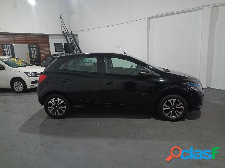 CHEVROLET ONIX HATCH LTZ 1.4 8V FLEXPOWER 5P MEC. PRETO 2015
