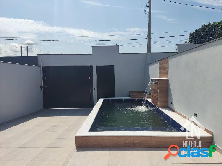 Casa com 2 quartos e piscina à venda, por R$ 349.000