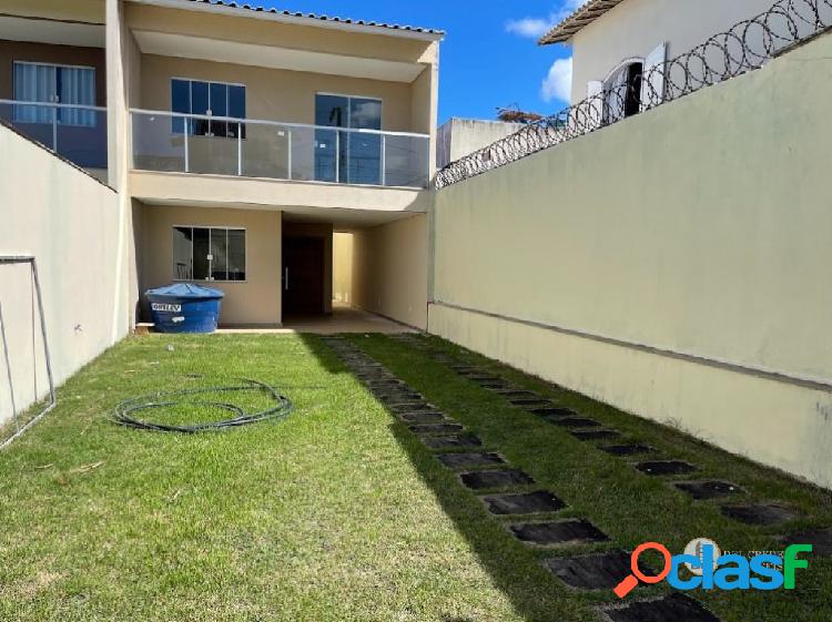 Casa com 3 dormitórios à venda, 180 m² por R$ 875.000,00