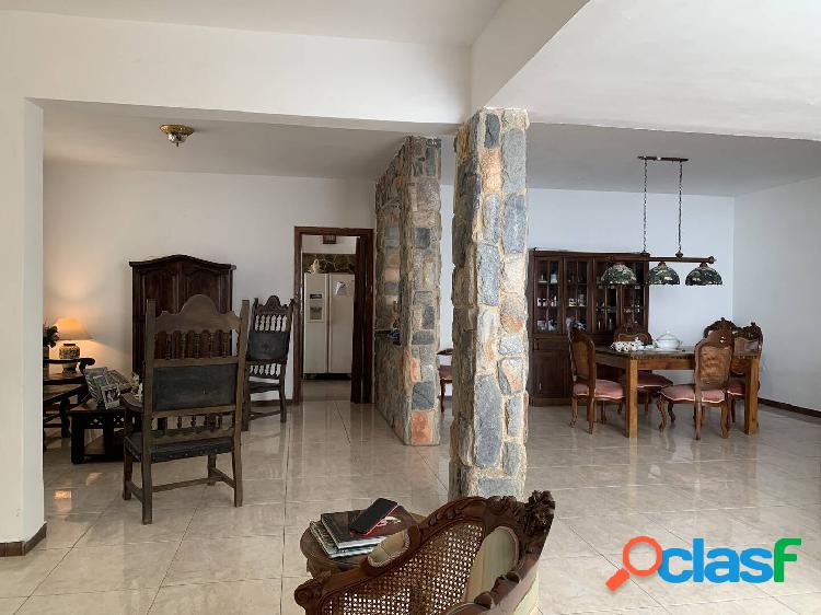 Casa comercial en alquiler Trigal Sur (562ms)