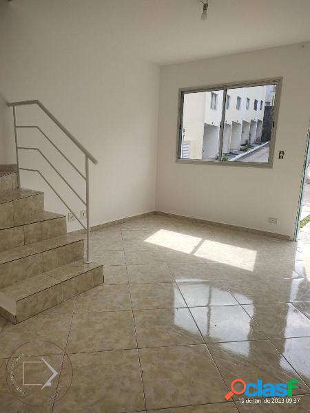 Casa de condomínio 92m² 2 quartos e 1 vaga. Próximo ao