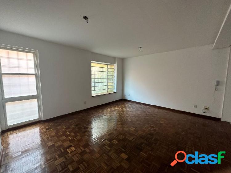 Casa de condomínio com 3 quartos, 133,61m², à venda em