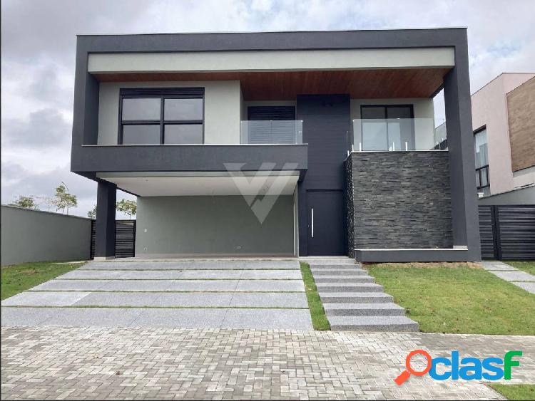 Casa de condomínio com 5 quartos, 397m², à venda em São