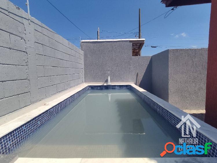 Casa em condomínio com piscina à venda, por R$ 295.000 -