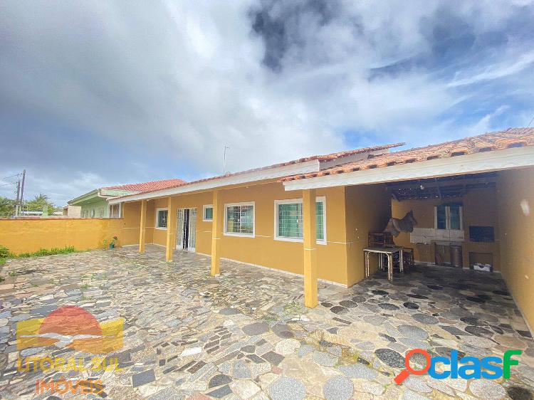 Casa á venda em Guaratuba - PR