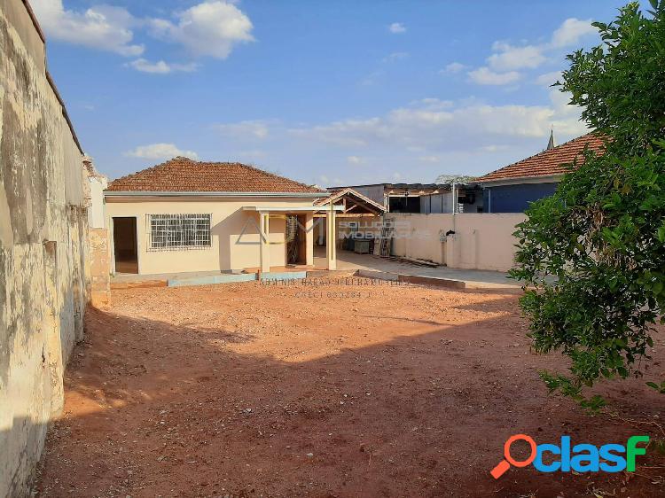 Casa á venda em uma excelente localização - Vila dos