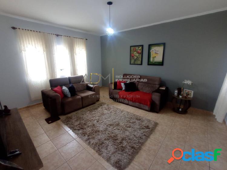 Casa á venda na Vila Cidade Jardim em Botucatu-SP