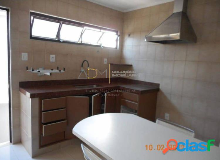 Casa á venda na Vila Nossa Sra de Fátima em Botucatu-SP
