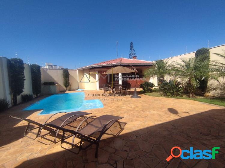 Casa á venda na vila Rodrigues Alves, próximo ao hotel