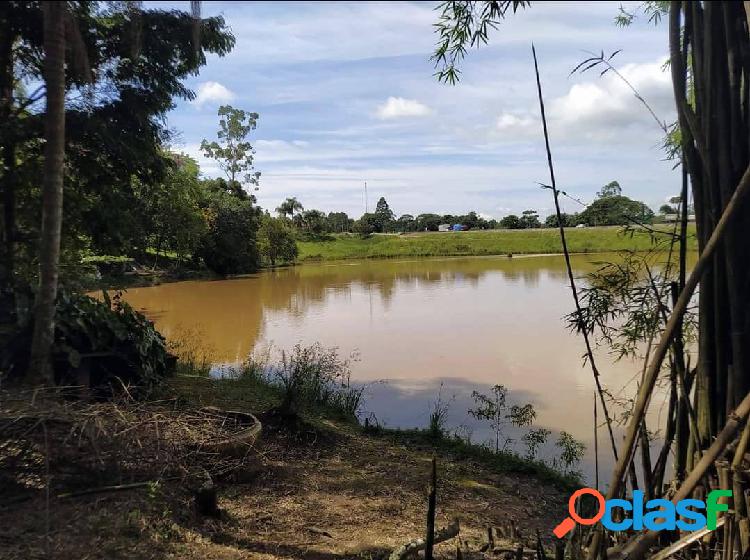 Chácara Igaratá acesso ao lago escriturada!!