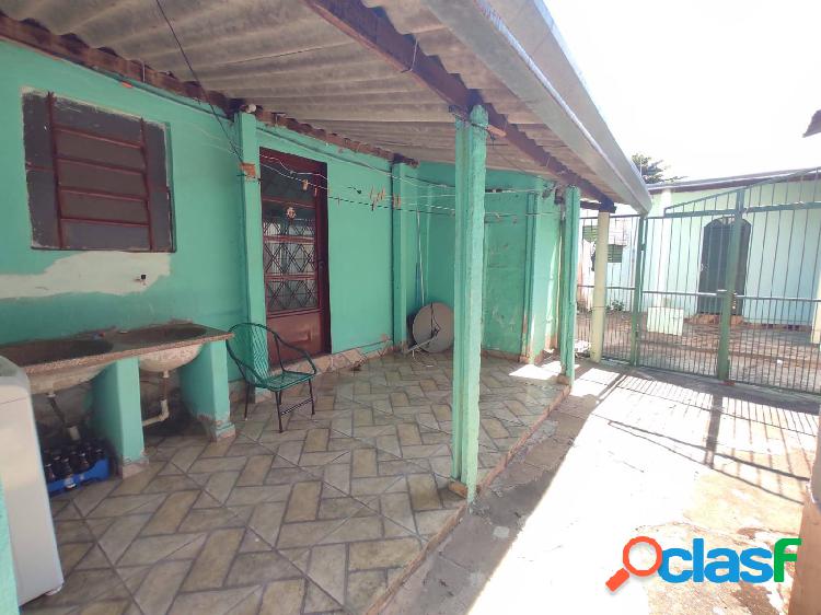 Lote 15x30 com 5 Barracões - Vila Brasília - Aparecida de