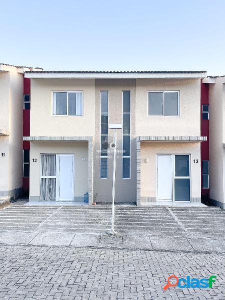 Magna Villaris - Casas duplex com 02 suites em condominio