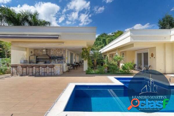 Maravilhosa Casa Térrea com 950m² à venda no Tamboré 1 -