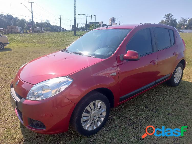 RENAULT SANDERO PRIVILEGE HI-FLEX 1.6 16V 5P AUT VERMELHO