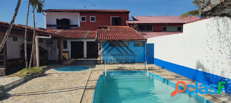 SOBRADO COM 6 DORMITÓRIOS LADO PRAIA, PISCINA A 600M DO