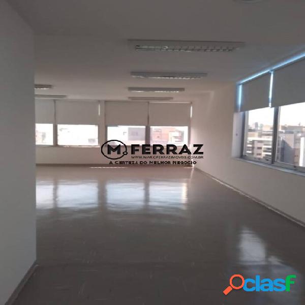 Sala comercial de 74m² para locação em ótima