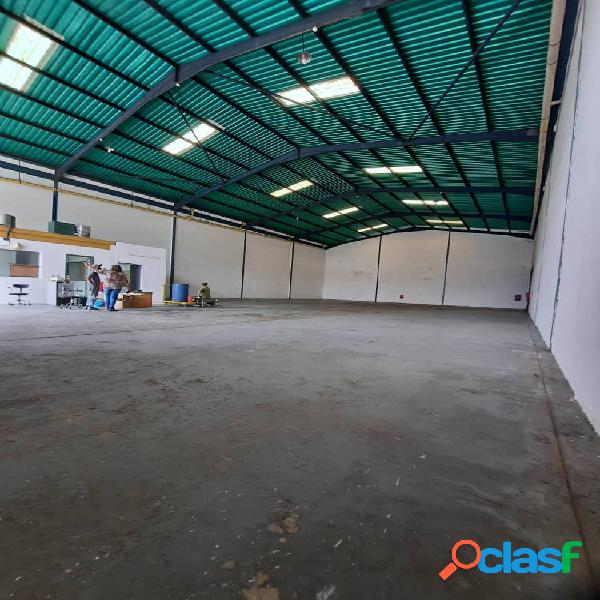 Se Alquila Galpón 600m2 en Zona Industrial Castillito San