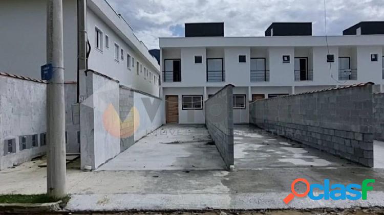 Sobrado com 2 quartos, 700m², à venda em Caraguatatuba,