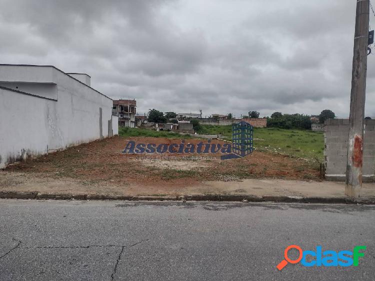 Terreno de 150 m² sendo 6x25 no bairro Vila Bela