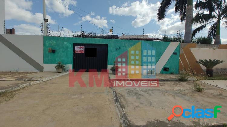 VENDA! Ótima Casa com Piscina na Nova Betânia em