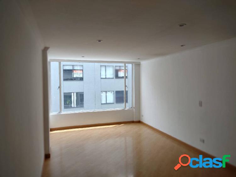 VENDO APARTAMENTO EN SANTA BARBARA