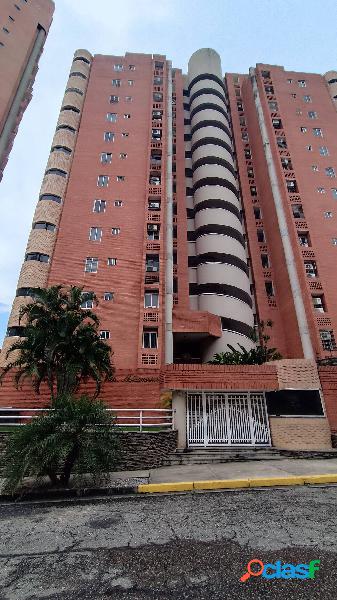 Venta de apartamento en Res.Milenium el Bosque