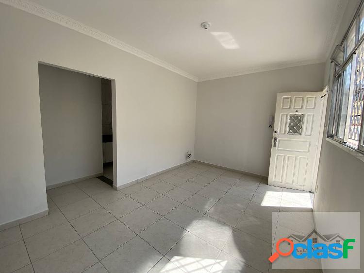 ALUGA-SE APARTAMENTO TÉRREO - VILA BELMIRO - SANTOS