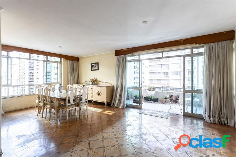 Apartamento com 3 quartos, 214,59m², à venda em São