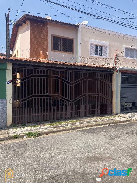 BELESSIMO SOBRADO PARA LOCAÇÃO NO CASA JARDIM MARIA