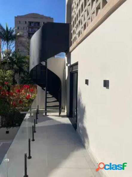Casa com 4 Quartos e 5 banheiros à Venda, 210 m² por R$