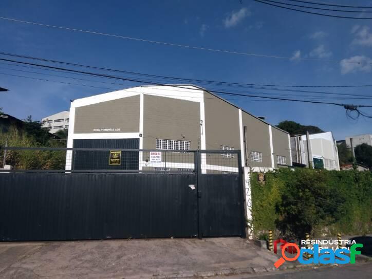 Galpão de 690 m² para Venda em Barueri - SP.