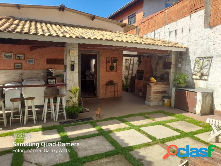 Linda casa a venda em Terra Preta - Mairiporã