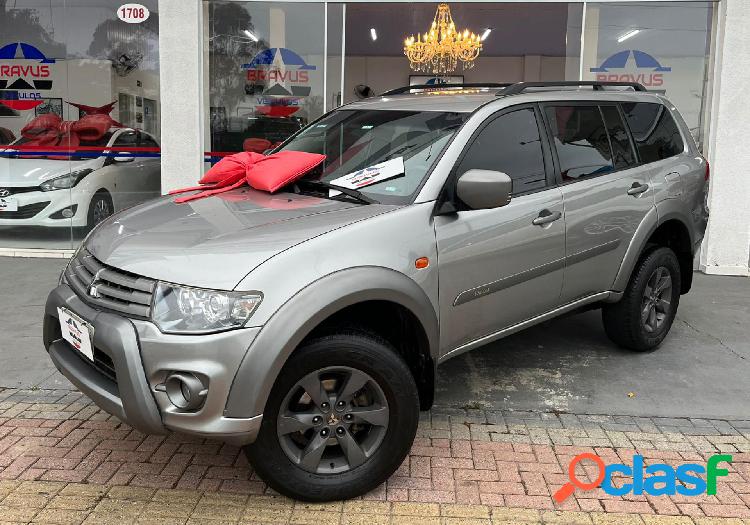 MITSUBISHI PAJERO OUTDOOR 3.2 4X4 T.I. DIES.5P AUT. BRANCO